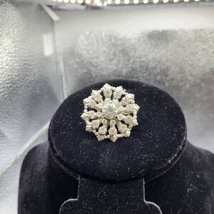 Vintage 40s Crystal Rhinestone Brooch Pin